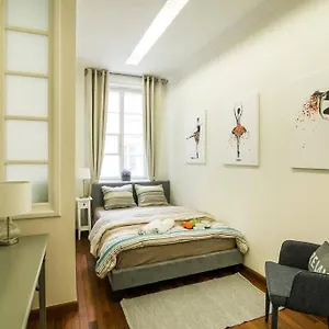 Apartamenty-mi Happy Varsovia