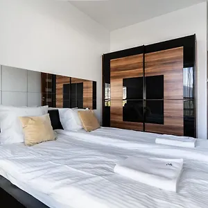 Апартаменты Apartament Platinum Towers - Golden - One Bedroom, Варшава